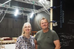 Nå bygges utstilling!