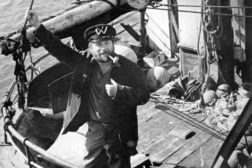 ”Min families røtter er i midnattsolens land”